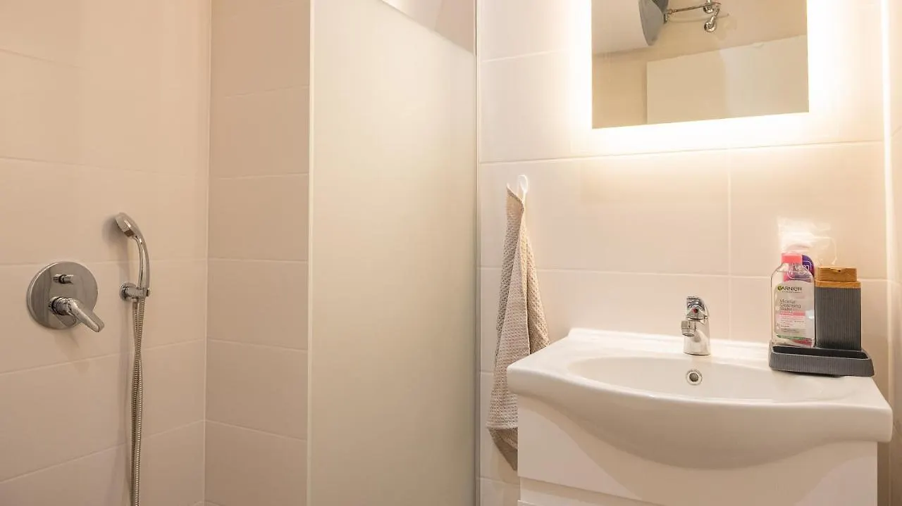 Urban Exec Suite With Free Gym Pass And Full Office Setup Filibe 0*,  Bulgaristan