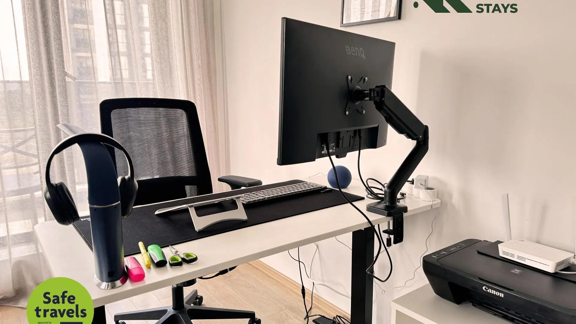 Daire Urban Exec Suite With Free Gym Pass And Full Office Setup Filibe